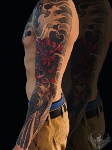 japan-tattoo-traditional-tatuaggio-giapponese-koi-onde-carpa-fiori-braccio-spalla-samurai-significato-body-orientale-artisti-tatuatori-italiani-vicenza-veneto