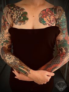 japan-tattoo-traditional-tatuaggio-giapponese-koi-onde-carpa-fiori-braccio-spalla-samurai-snake-significato-body-orientale-artisti-tatuatori-italiani-veneto-vicenza
