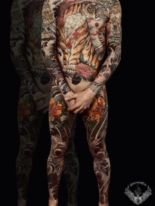 japan-tattoo-traditional-tatuaggio-giapponese-demone-onde-yokai-tigre-corpo-significato-full-body-uomo-orientale-artisti-tatuatori-italiani-veneto-vicenza